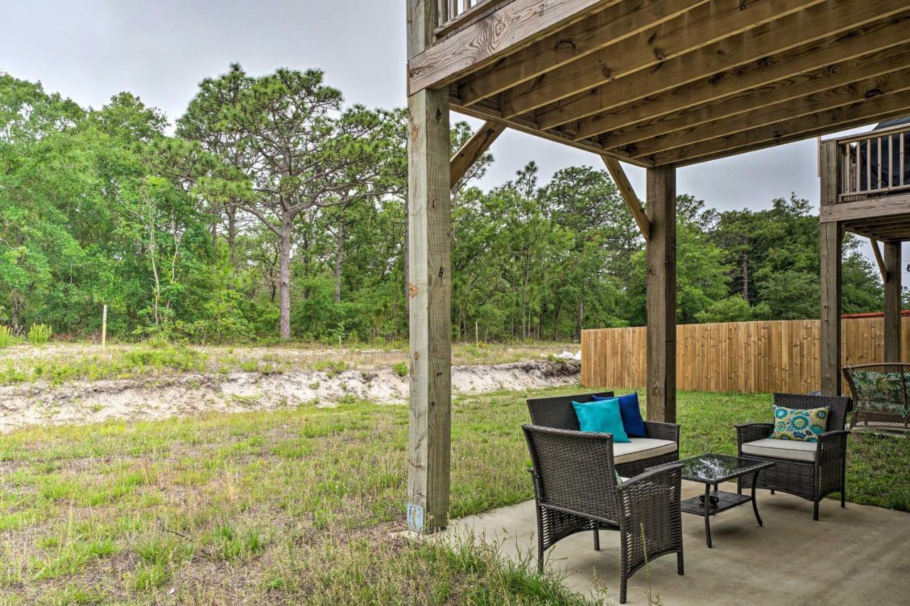 Modern Coastal Condo With Patio 1 Mi To Beaches! Carolina Beach Zewnętrze zdjęcie